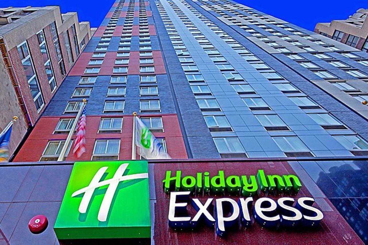 Holiday Inn Express - Times Square, An Ihg Hotel Ню Йорк Екстериор снимка