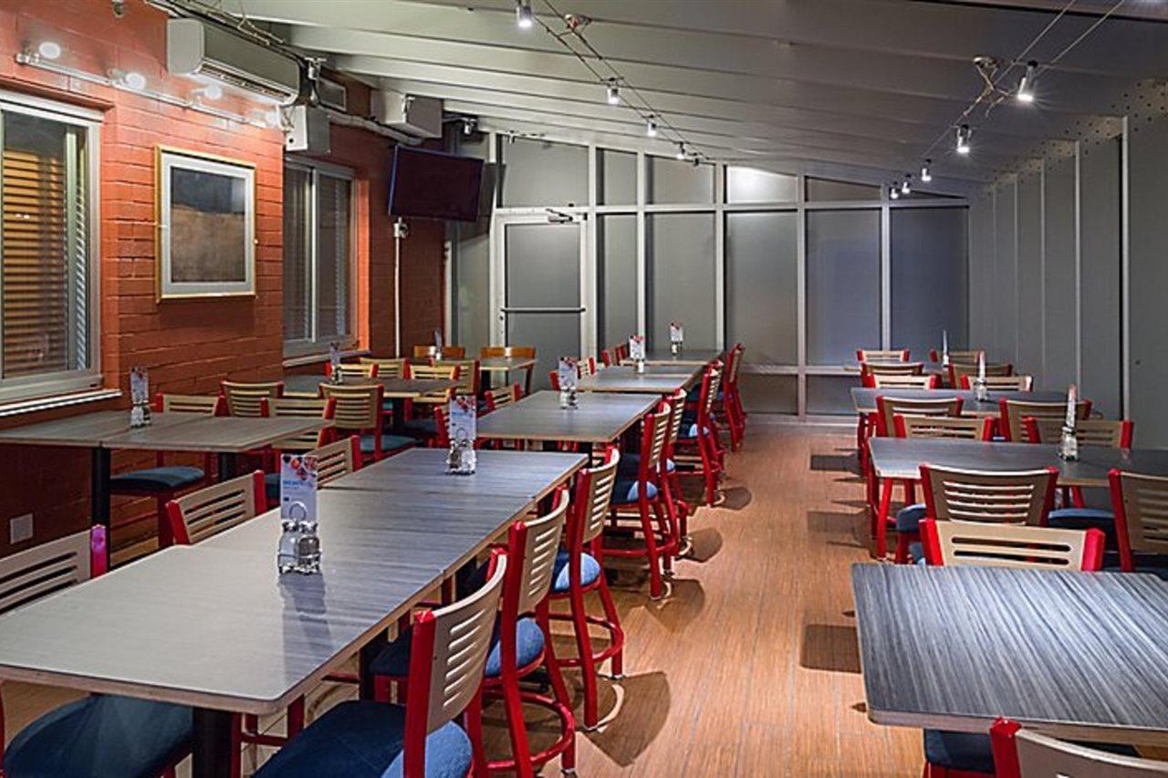 Holiday Inn Express - Times Square By Ihg Ню Йорк Екстериор снимка
