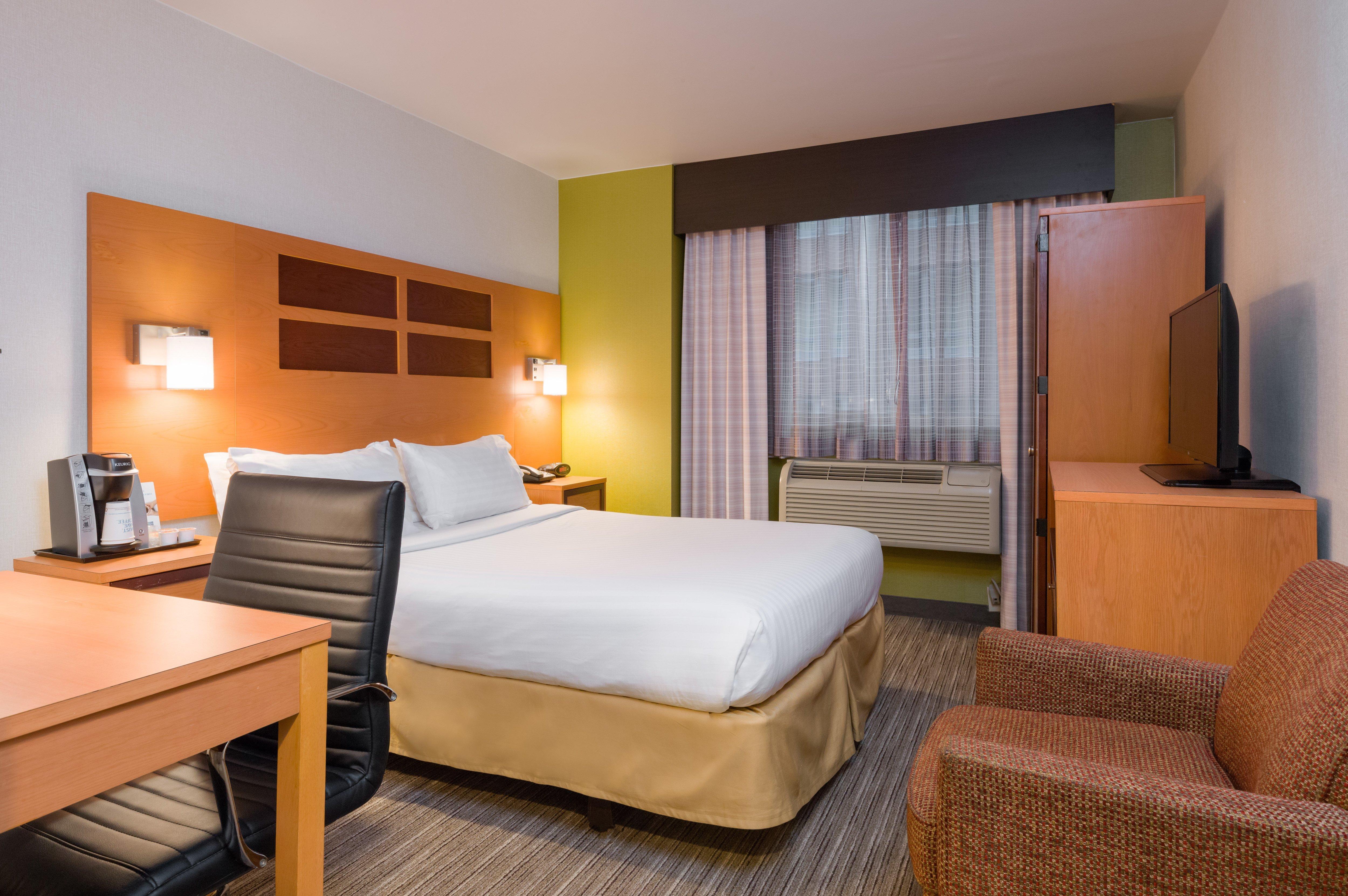 Holiday Inn Express - Times Square By Ihg Ню Йорк Екстериор снимка
